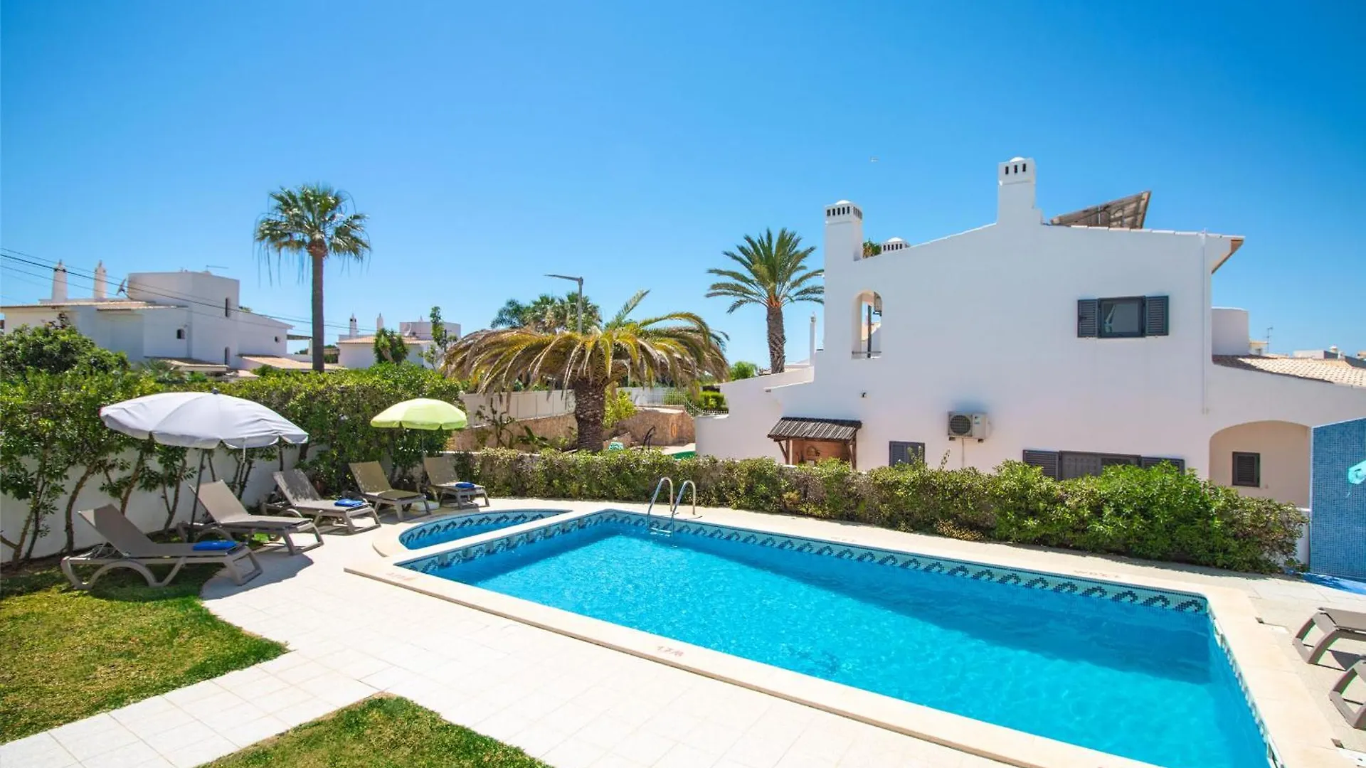 Villa Azul Guia  Portugal